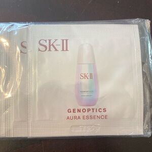 🔥 SK-II AURA ESSENCE SAMPLE PACK OF 20, GREAT DEAL🔥